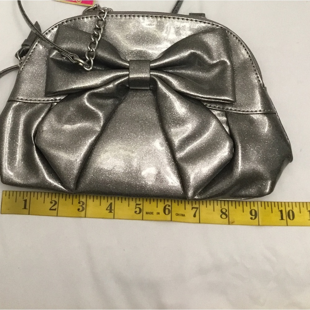 CANDIES POCKETBOOK